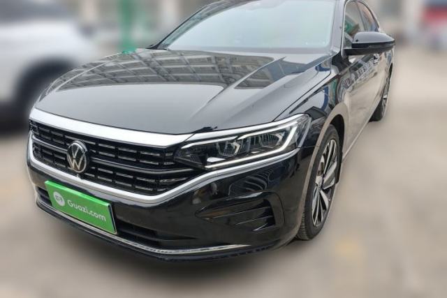Used Volkswagen Passat 2023 Revised 380TSI Luxury Edition