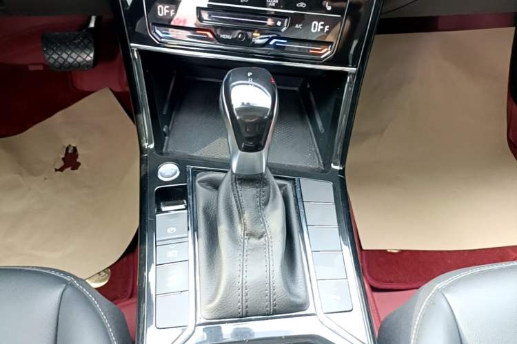 Used Volkswagen Passat 2023 Revised 330TSI Starry Elite Edition Gear Lever
