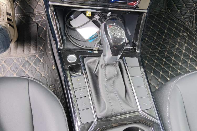 Used Volkswagen Passat 2023 Revised 330TSI Starry Elite Edition Gear Lever