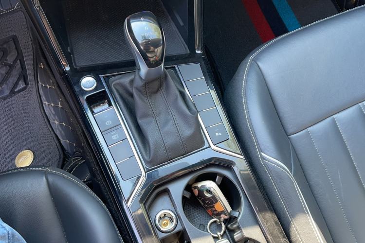 Used Volkswagen Passat 2023 Revised 330TSI Starry Elite Edition Gear Lever