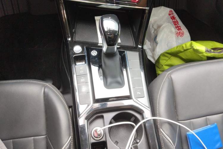 Used Volkswagen Passat 2023 Revised 330TSI Starry Elite Edition Gear Lever