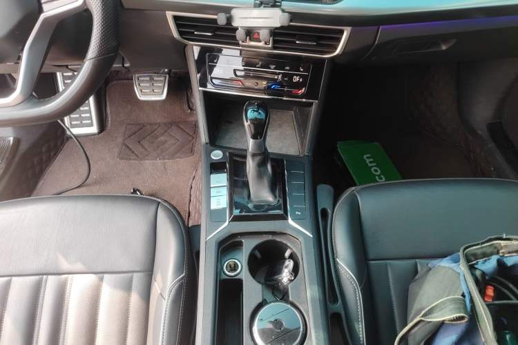 Used Volkswagen Passat 2023 Revised 330TSI Starry Elite Edition Gear Lever