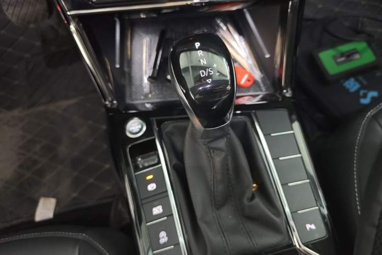 Used Volkswagen Passat 2023 Revised 330TSI Starry Elite Edition Gear Lever