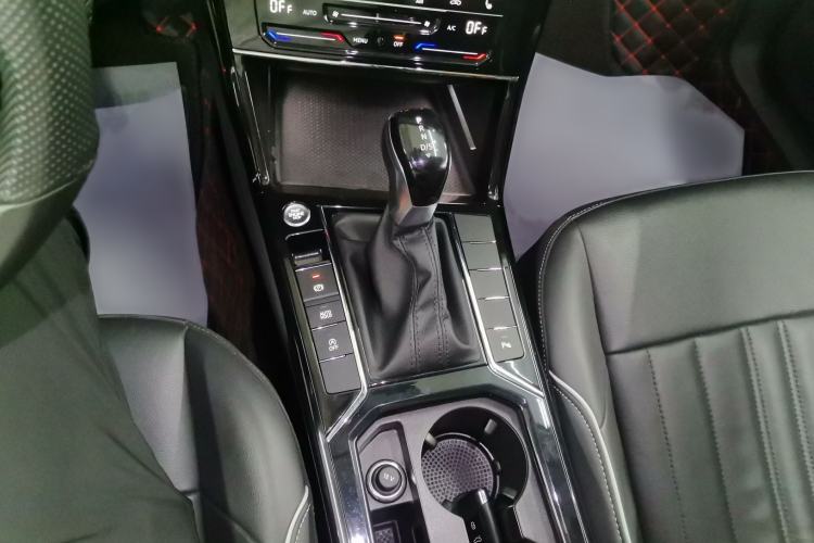 Used Volkswagen Passat 2023 Revised 330TSI Starry Elite Edition Gear Lever