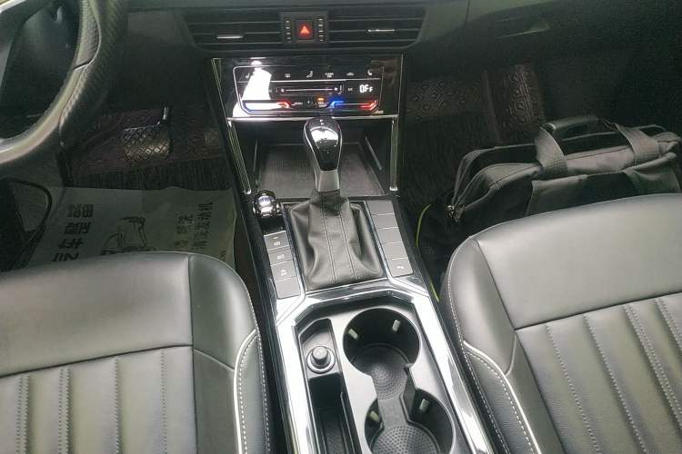 Used Volkswagen Passat 2023 Revised 330TSI Starry Elite Edition Gear Lever