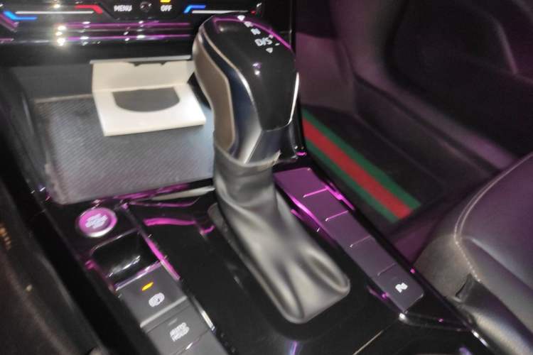 Used Volkswagen Passat 2023 Revised 330TSI Starry Elite Edition Gear Lever