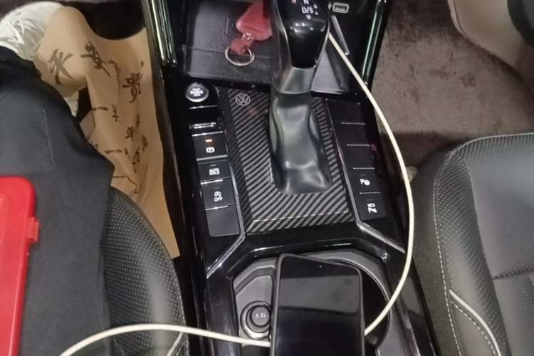 Used Volkswagen Passat 2023 Restyled 330TSI Starry Luxury Edition Gear Lever