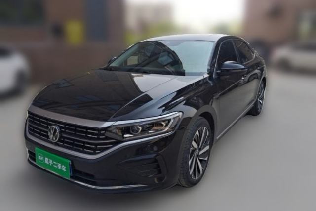Used Volkswagen Passat 2023 Facelift 330TSI Luxury Edition