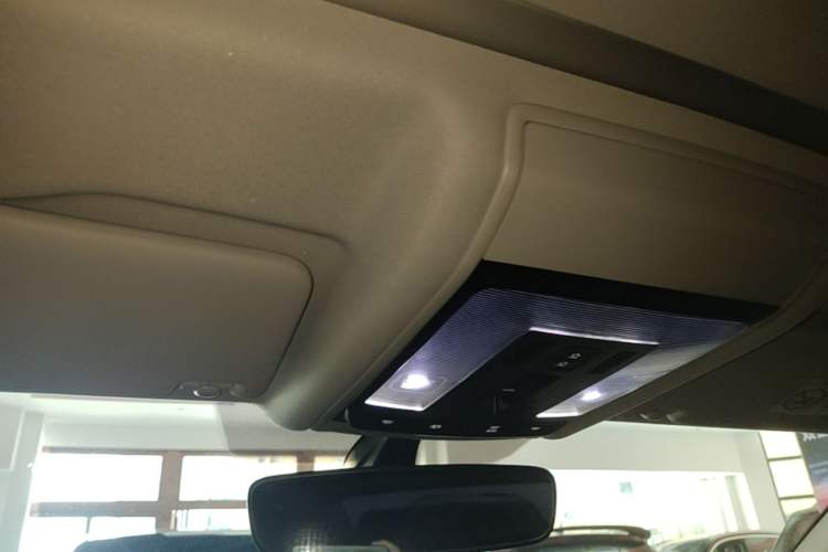 Used Volkswagen Passat 2023 Revised 330TSI Elite Edition Headliner