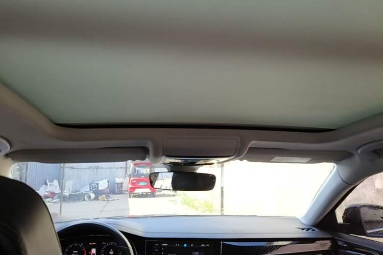 Used Volkswagen Passat 2023 Restyled 330TSI Starry Luxury Edition Headliner