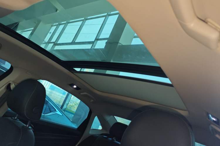 Used Volkswagen Passat 2023 Revised 330TSI Starry Elite Edition Headliner