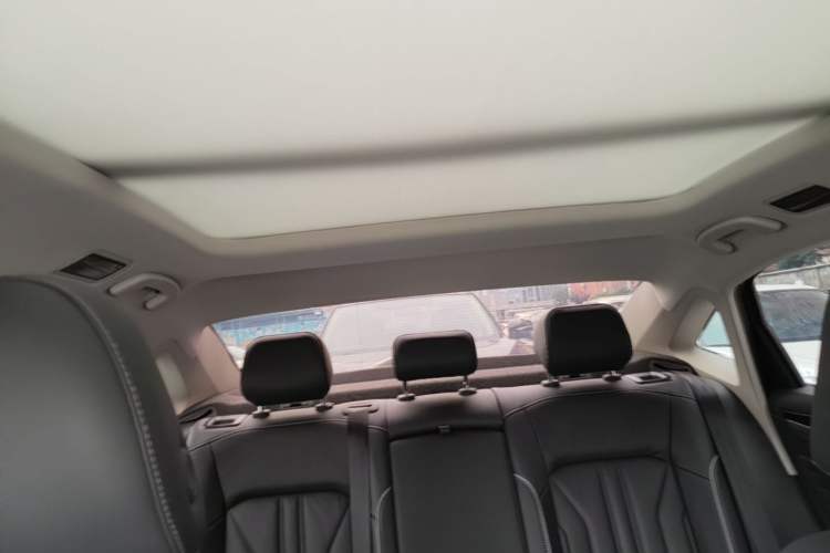 Used Volkswagen Passat 2023 330TSI Elite Edition Headliner