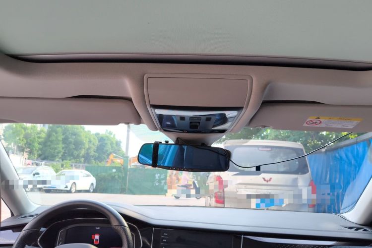 Used Volkswagen Passat 2023 330TSI Starry Luxury Edition Headliner
