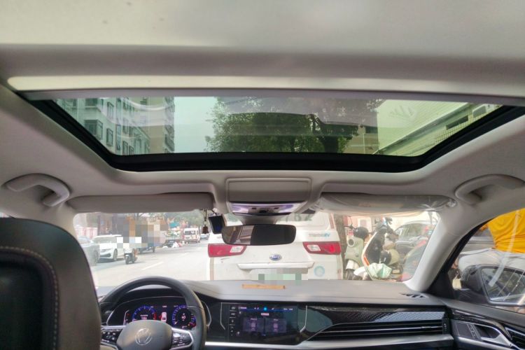Used Volkswagen Passat 2023 330TSI Luxury Edition Headliner