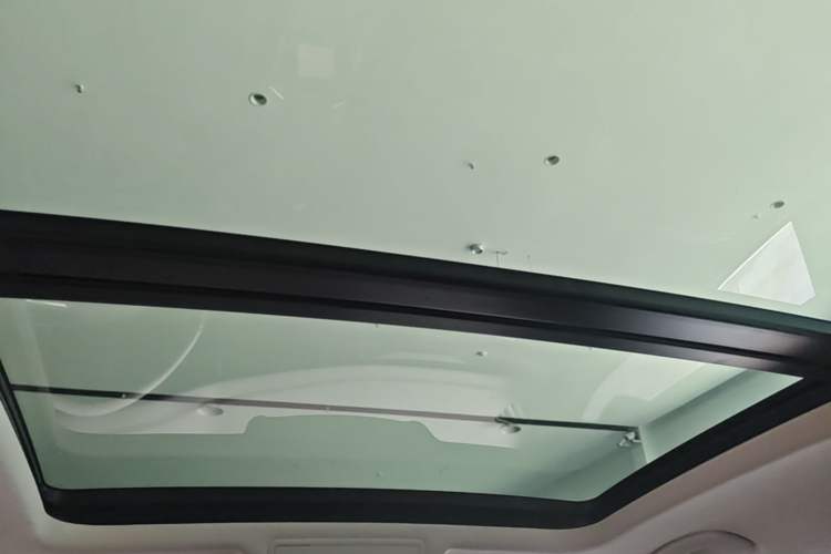 Used Volkswagen Passat 2023 330TSI Starry Luxury Edition Headliner