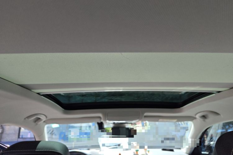 Used Volkswagen Passat 2023 Facelift 330TSI Luxury Edition Headliner
