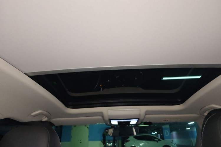 Used Volkswagen Passat 2023 330TSI Elite Edition Headliner