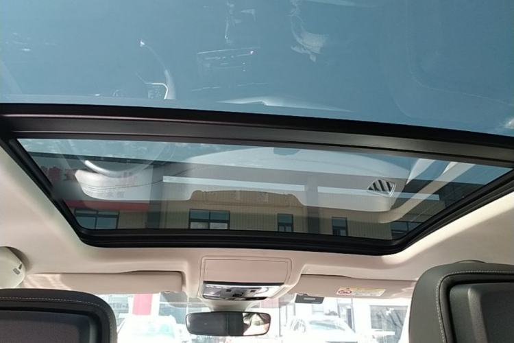 Used Volkswagen Passat 2023 Facelift 330TSI Luxury Edition Headliner