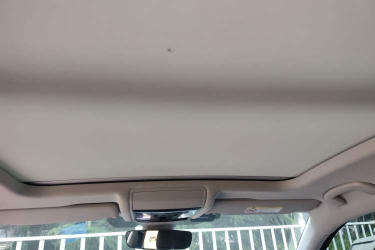 Used Volkswagen Passat 2023 Revised 380TSI Luxury Edition Headliner