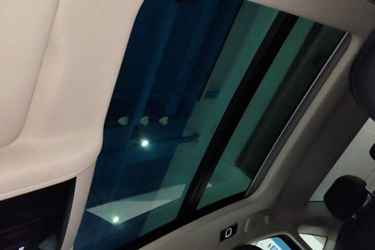 Used Volkswagen Passat 2023 Revised 330TSI Starry Elite Edition Headliner
