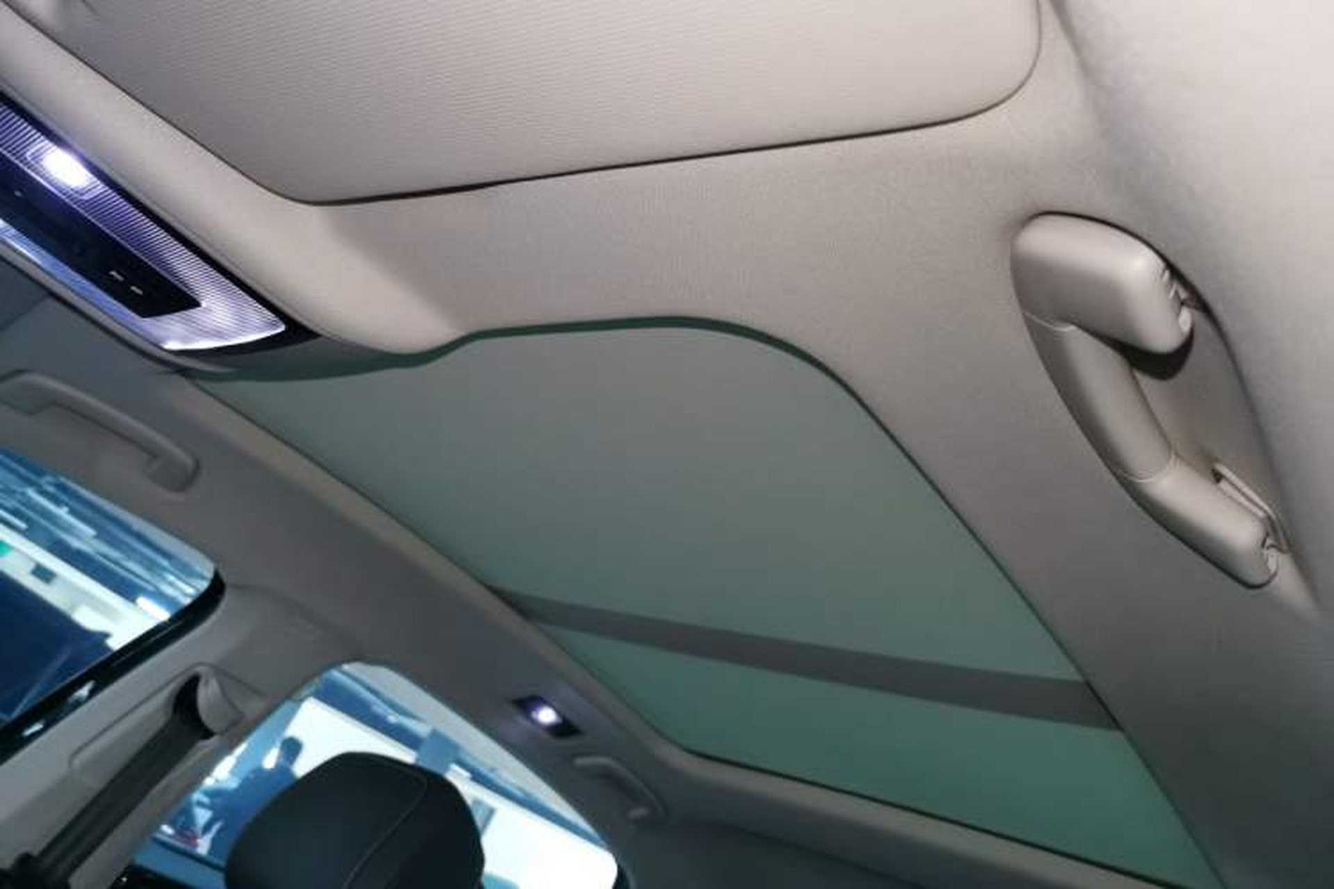Used Volkswagen Passat 2023 Facelift 330TSI Luxury Edition Headliner