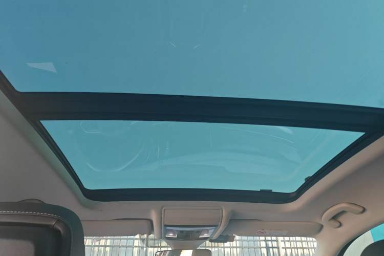 Used Volkswagen Passat 2023 Restyled 330TSI Starry Luxury Edition Headliner