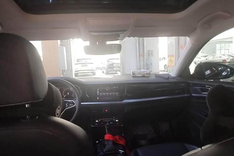 Used Volkswagen Passat 2023 330TSI Starry Elite Edition Headliner