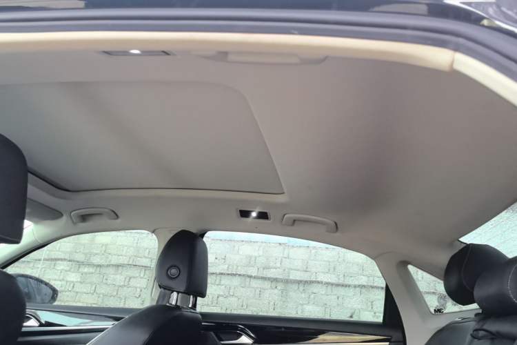 Used Volkswagen Passat 2023 330TSI Elite Edition Headliner