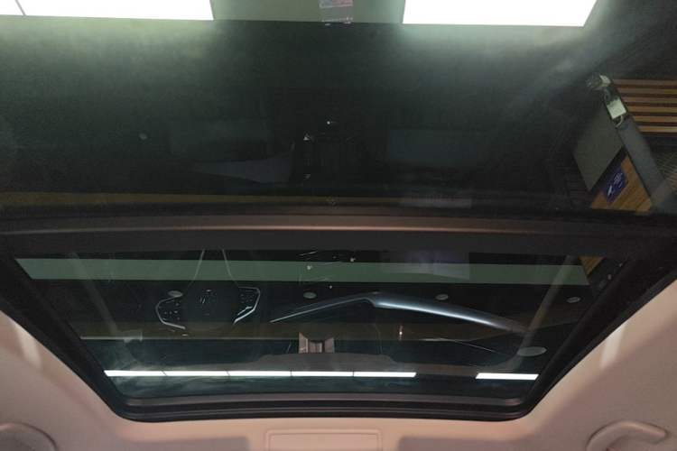Used Volkswagen Passat 2023 Revised 330TSI Elite Edition Headliner