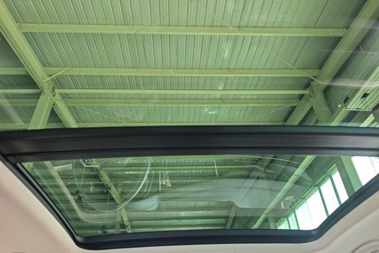 Used Volkswagen Passat 2023 330TSI Starry Luxury Edition Headliner