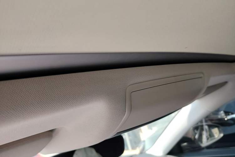 Used Volkswagen Passat 2023 Revised 330TSI Starry Elite Edition Headliner