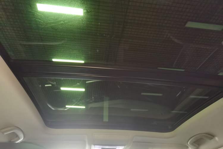 Used Volkswagen Passat 2023 330TSI Starry Luxury Edition Headliner
