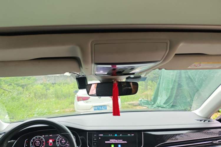 Used Volkswagen Passat 2023 Facelift 330TSI Luxury Edition Headliner