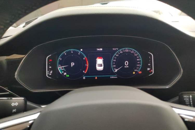 Used Volkswagen Passat 2023 Facelift 330TSI Luxury Edition Instrument Cluster
