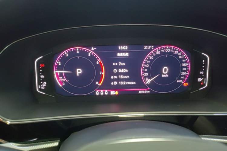 Used Volkswagen Passat 2023 Facelift 330TSI Prestige Edition Instrument Cluster