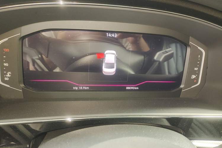 Used Volkswagen Passat 2023 Facelift 330TSI Luxury Edition Instrument Cluster