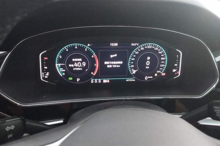 Used Volkswagen Passat 2023 Facelift 330TSI Luxury Edition Instrument Cluster