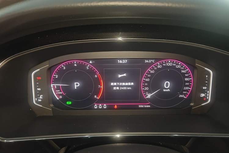 Used Volkswagen Passat 2023 Facelift 330TSI Luxury Edition Instrument Cluster