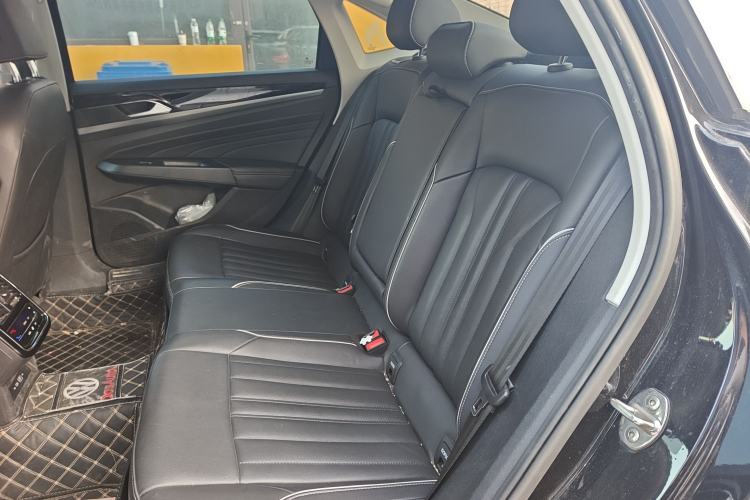 Used Volkswagen Passat 2023 330TSI Elite Edition Interior 1