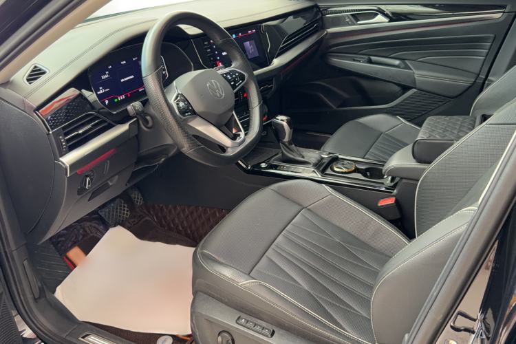 Used Volkswagen Passat 2023 Restyled 330TSI Starry Luxury Edition Interior 1