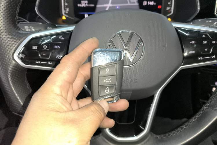 Used Volkswagen Passat 2023 Restyled 330TSI Starry Luxury Edition Interior 1