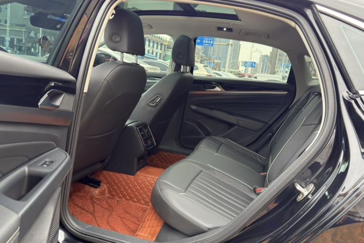 Used Volkswagen Passat 2023 330TSI Starry Elite Edition Interior 2