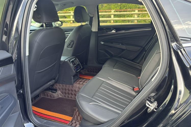 Used Volkswagen Passat 2023 Revised 330TSI Starry Elite Edition Interior 2