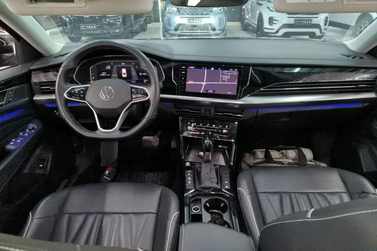 Used Volkswagen Passat 2023 Restyled 330TSI Starry Luxury Edition Interior 2