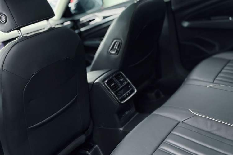 Used Volkswagen Passat 2023 330TSI Starry Elite Edition Interior 2