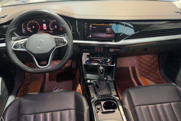Used Volkswagen Passat 2023 330TSI Starry Elite Edition Interior 3