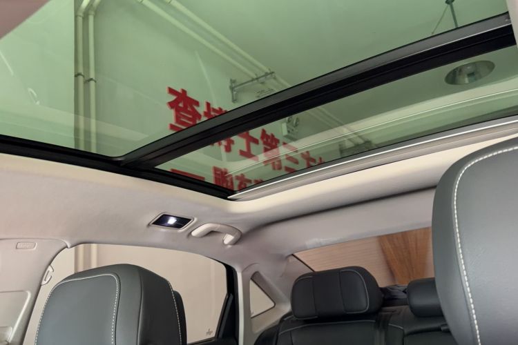 Used Volkswagen Passat 2023 Restyled 330TSI Starry Luxury Edition Interior 4