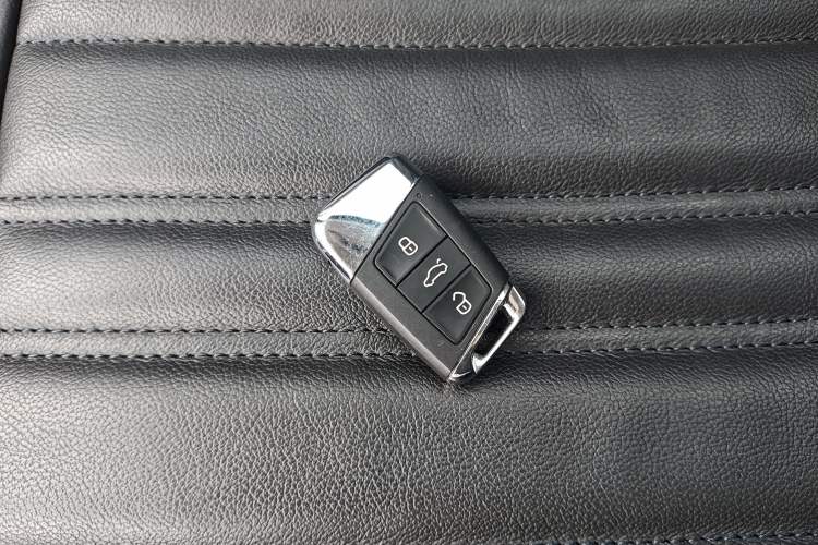 Used Volkswagen Passat 2023 Revised 330TSI Starry Elite Edition Interior 5