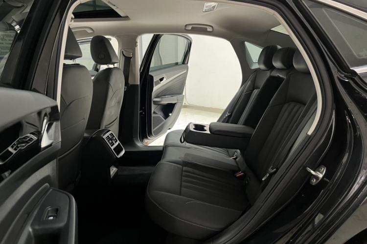 Used Volkswagen Passat 2023 Revised Version 280TSI Business Edition Interior 6