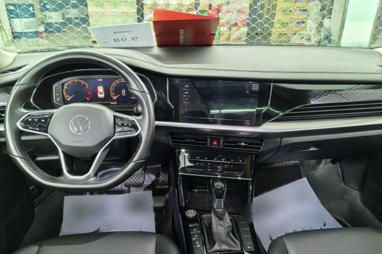 Used Volkswagen Passat 2023 330TSI Starry Elite Edition Interior 7